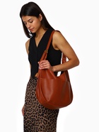 Сумка женская на магните TEXTURA, средний размер, цвет рыжий - фото 809233490 Сумка женская на магните TEXTURA, средний размер, цвет рыжий - фото 809233490