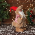 Дед Мороз под ёлку «Зимнее волшебство. Новогодняя игрушка в вязаном костюме» двигается, с подсветкой, 30 см, красный - Фото 2