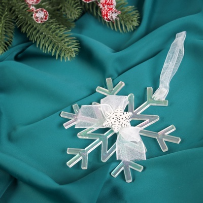 Ёлочная игрушка «Зимнее волшебство. Снежинка зеркальная», 12×10 см