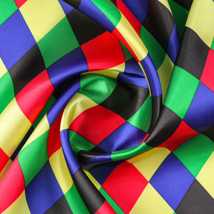 Ткань для рукоделия, атлас, цветные ромбы, лоскут 100х150 см - Фото 1