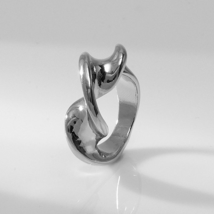Кольцо металл «Тренд» перекрученное, цвет серебро, размер 16 - Фото 1