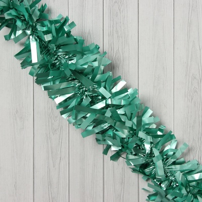 Мишура новогодняя «Зимнее волшебство. Праздничное свечение», d=9 см, 200 см, зелёный