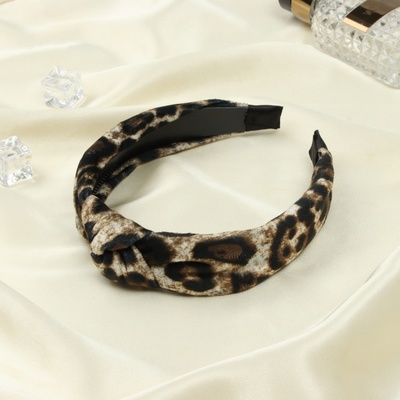 Ободок для волос «Флоранс», бархат, лео, 2.5 см