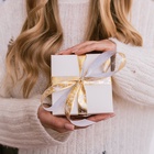 Лента атласная «Белые снежинки», 15 мм, 23±1 м, золотая - фото 26425221