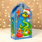 Подарочная коробка новогодняя Фигурная малая «Визит» 11.1×5.8×20.5 см - Фото 1