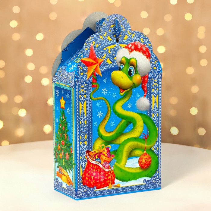 Подарочная коробка новогодняя Фигурная малая «Визит» 11.1×5.8×20.5 см - Фото 1