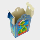 Подарочная коробка новогодняя Фигурная малая «Визит» 11.1×5.8×20.5 см - Фото 4