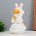 Фигурка светящаяся RISALUX «Заяц со звездой на Сатурне», LED-ночник, 2 Вт, LR44 5×8×13 см - Фото 1