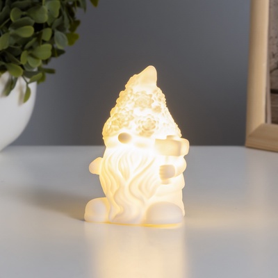 Фигурка светящаяся RISALUX «Гном», LED-ночник, 2 Вт, LR44, белый, 4.5×5.5×9 см