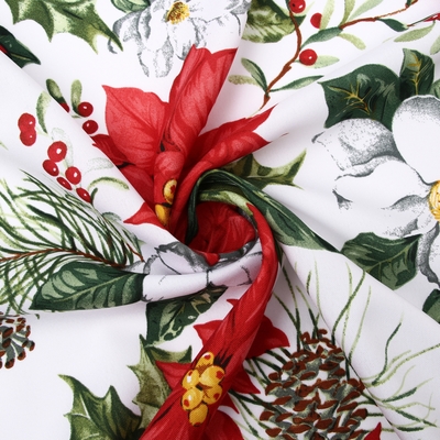 Скатерть новогодняя Доляна "Рождественские цветы" d145см, 100% п/э, 140гр/м2