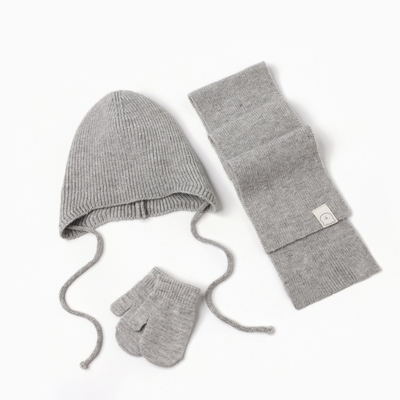 Комплект вязаный детский (шапка, шарф, варежки), серый