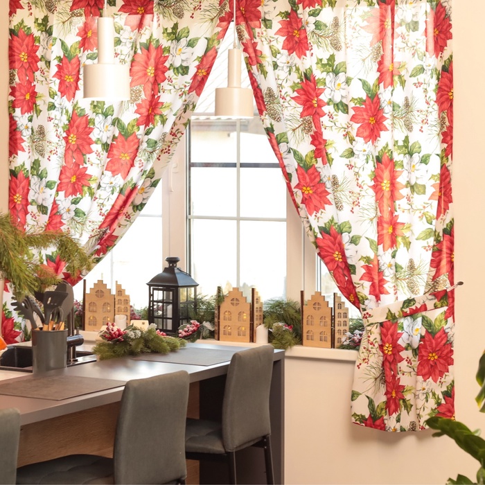 Комплект штор для кухни с подхватами «Доляна. Рождественские цветы», 2 шт., белые, 145×180 см