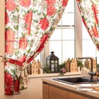 Комплект штор для кухни с подхватами «Доляна. Рождественские цветы», 2 шт., белые, 145×180 см - Фото 2
