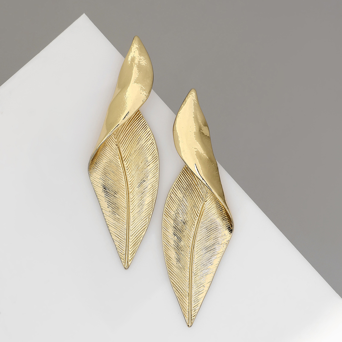 Серьги металл «Богема» скрученный листок, цвет золото - Фото 1