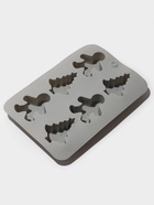 Форма для выпечки новогодняя Доляна «Новогодние пряники», силикон, 6 ячеек, 25.5×17.5×2.5 см, серая - Фото 3