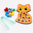 Сортер деревянный «Котёнок» с помпонами и пинцетом, 15×21 см - Фото 4