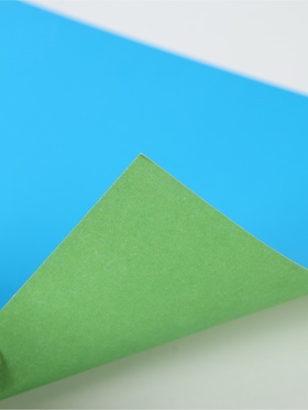 Картон цветной двусторонний А4 мелованный в папке 10 листов 20 цветов 230 г «БукиБяки»