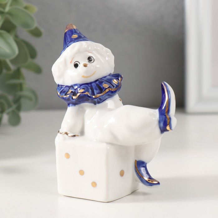 Фигурка керамика «Клоун на игральном кубике», кобальт, 4.4×7×9.5 см - Фото 1