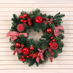 Венок новогодний d=33 см «Зимнее волшебство. Снежное яблочко» яблоки, шары, ягоды