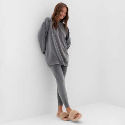 Костюм женский (свитшот, леггинсы) KAFTAN Plushy, размер 40-42, серый