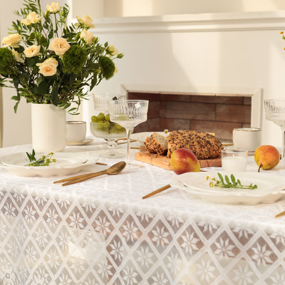 Скатерть Доляна Ажур, цвет белый 140×200 ± 5 см, 100%п/э