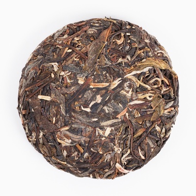 Чай зелёный китайский выдержанный «Шен Пуэр. Менгку Лаошу», Юньнань, 2022 г, блин, 100 г