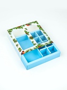 Коробка под 8 конфет и шоколад, с окном «Чудеса случаются», 17.7×17.8×3.8 см - Фото 3