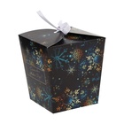 Бонбоньерка новогодняя, подарочная упаковка «Снежинки в темноте», 7.5×8×7.5 см - Фото 3