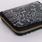 Кошелёк женский на молнии 11×2.5×9 см, с цветочным принтом, чёрный - Фото 3