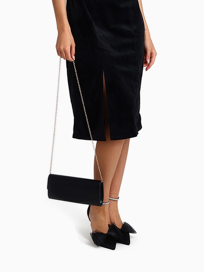 Сумка-клатч женская вечерняя на магните, на длинной цепочке, однотонная, чёрная