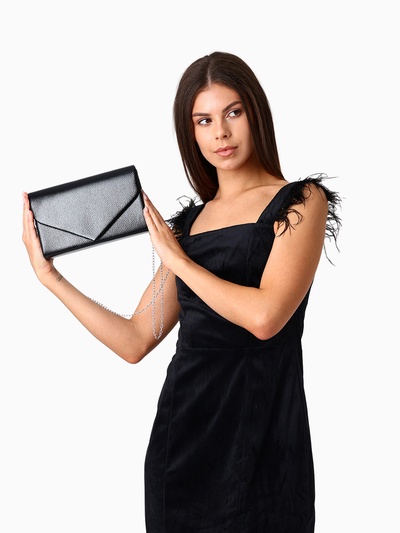 Сумка-клатч женская вечерняя на магните, на серебристой цепочке, чёрная