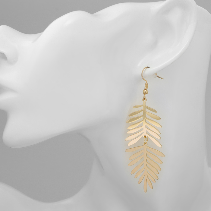 Серьги висячие «Лёгкость» листва, цвет золото - Фото 1