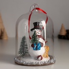 Фигурка-подвеска «Снеговик с ёлкой, белкой и подарками под куполом», ёлочная игрушка, 9.5×9.5×12.5 см - Фото 3
