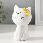 Фигурка керамика «Котик белый с жёлтыми цветочками на ушке, сидит», 7.2×6.5×10.3 см - Фото 4