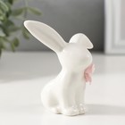 Фигурка керамика «Крольчонок с розовым цветочком», 6.8×4.8×7.9 см - Фото 2