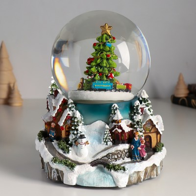 Снежный шар новогодний стеклянный «Снежный город крутится», музыкальный, световой, d=12 см, 16×15.5×19.5 см