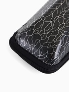 Футляр для очков на молнии, с серебристым принтом, размер 16×6×7 см, чёрный - Фото 3