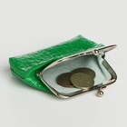 Кошелёк-монетница на фермуаре, 9×1.5×6.5 см, глянцевый, зелёный - фото 58015363