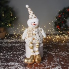 Игрушка мягкая «Снеговик в костюме со звёздами и в колпаке» 46×19 см, золотисто-белый - Фото 1