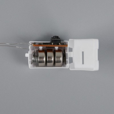 Фигура светодиодная «Зимняя пихта» 33×25×25 см, 20 LED, батарейки AG13×3 (в комплекте), свечение тёплое белое