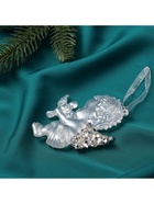 Ёлочная игрушка «Зимнее волшебство. Ангелочек с голубем» пластик, 10×7 см, белый 10497751