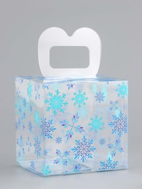 Коробка подарочная новогодняя складная ПВХ «Снежинки» 8?8?8 см (комплект 5 шт)