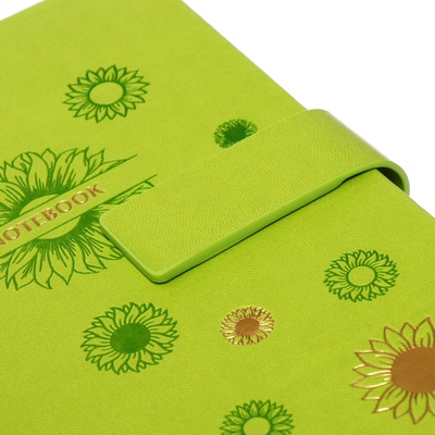 Ежедневник недатированный А5, с хлястиком, 140 листов, в клетку, кожзам, зеленый