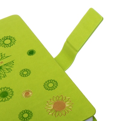 Ежедневник недатированный А5, с хлястиком, 140 листов, в клетку, кожзам, зеленый