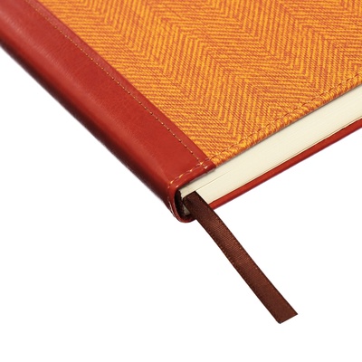 Ежедневник недатированный «Узоры», А5, в клетку, с хлястиком, 128 листов, обложка кожзам, коричневый