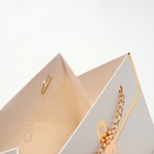 Пакет переноска для цветов, ручка цепь, «Белый», с золотым тиснением, 15×10.5×10 см - Фото 5