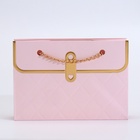 Пакет переноска для цветов, ручка цепь, «Розовый», с золотым тиснением, 15×10.5×10 см - Фото 4