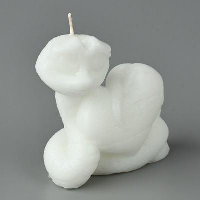 Свеча новогодняя «Змейка милашка», на Новый год, белая, 7 х 6 см