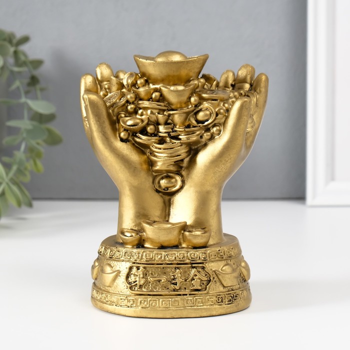 Нэцкэ фигурка полистоун под бронзу «Монеты и слитки в ладонях», 7.7×10.7×14 см - Фото 1