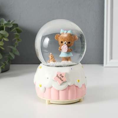 Снежный шар стеклянный «Мишка и торт», музыкальный, световой, 10.2×10.2×15.8 см, МИКС